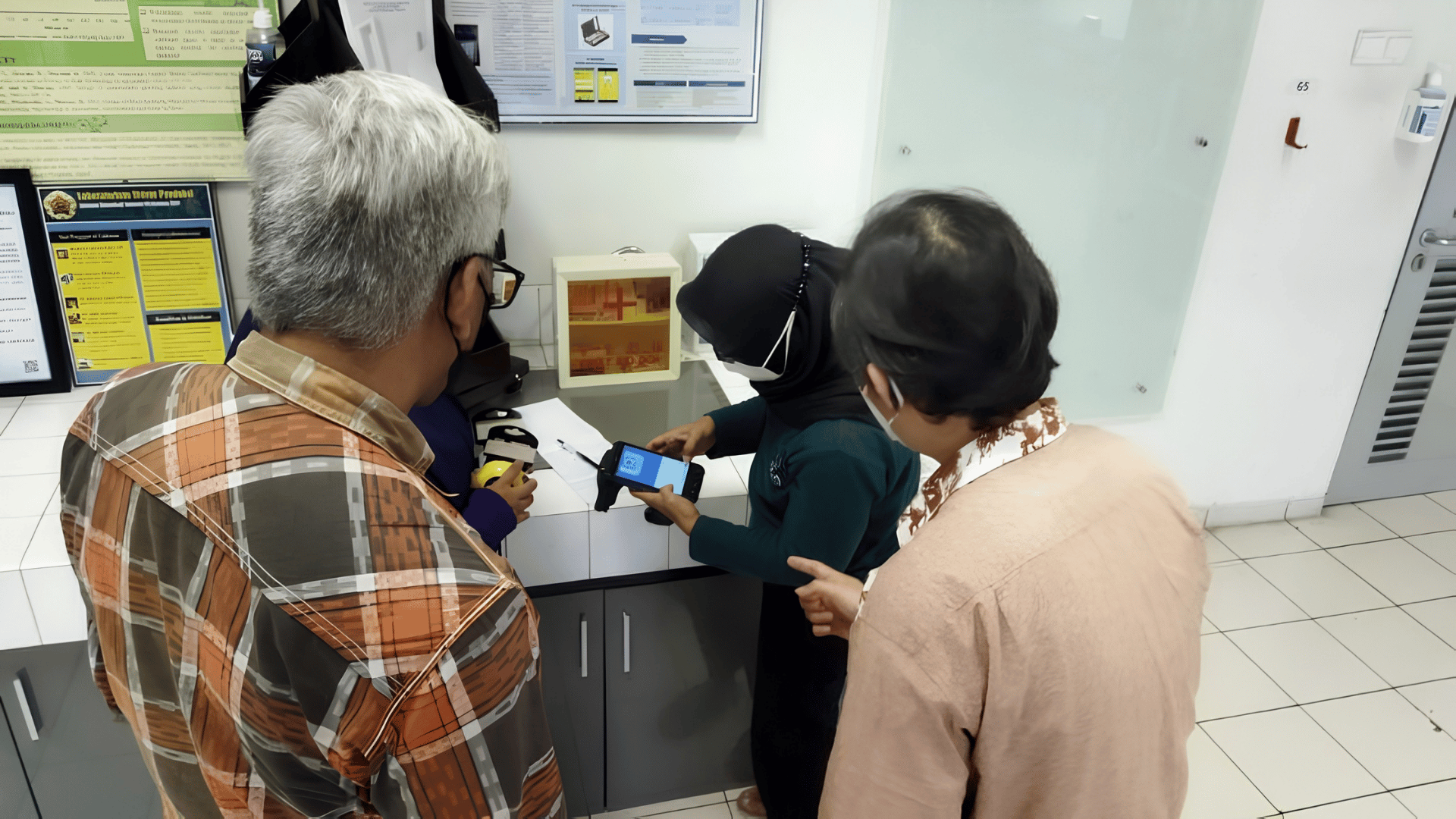 Sistem Praktikum Pergudangan